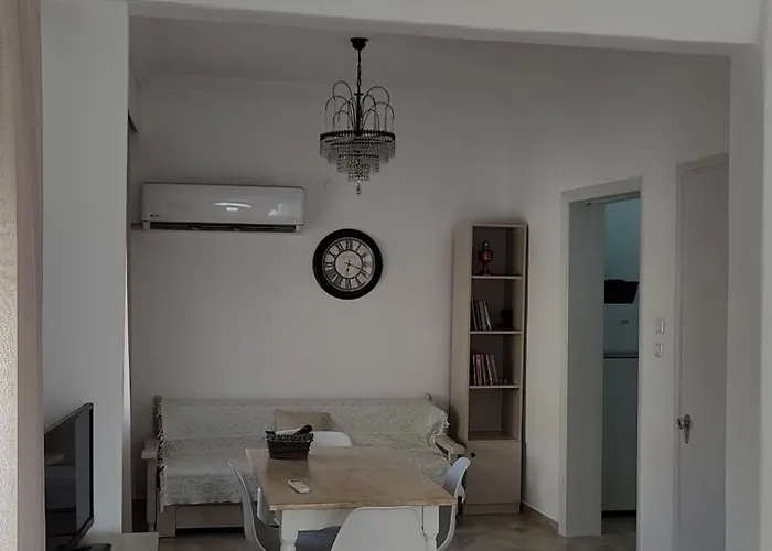 公寓 Rodostagma 2 *